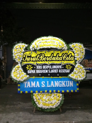 Papan Bunga Duka di Tembesi